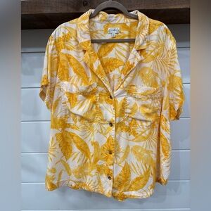 Wonderly Yellow Leaf Print Button-Down Shirt